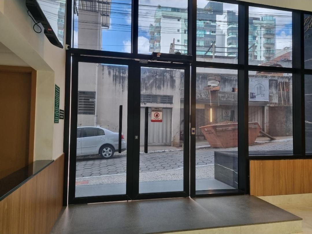 Apartamento Luxo No Centro Ubá Esterno foto